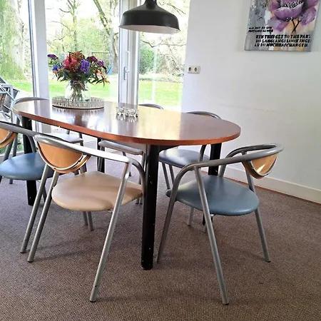 In Near Eindhoven Vessem