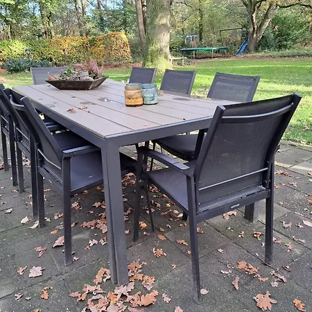 In Near Eindhoven Vessem